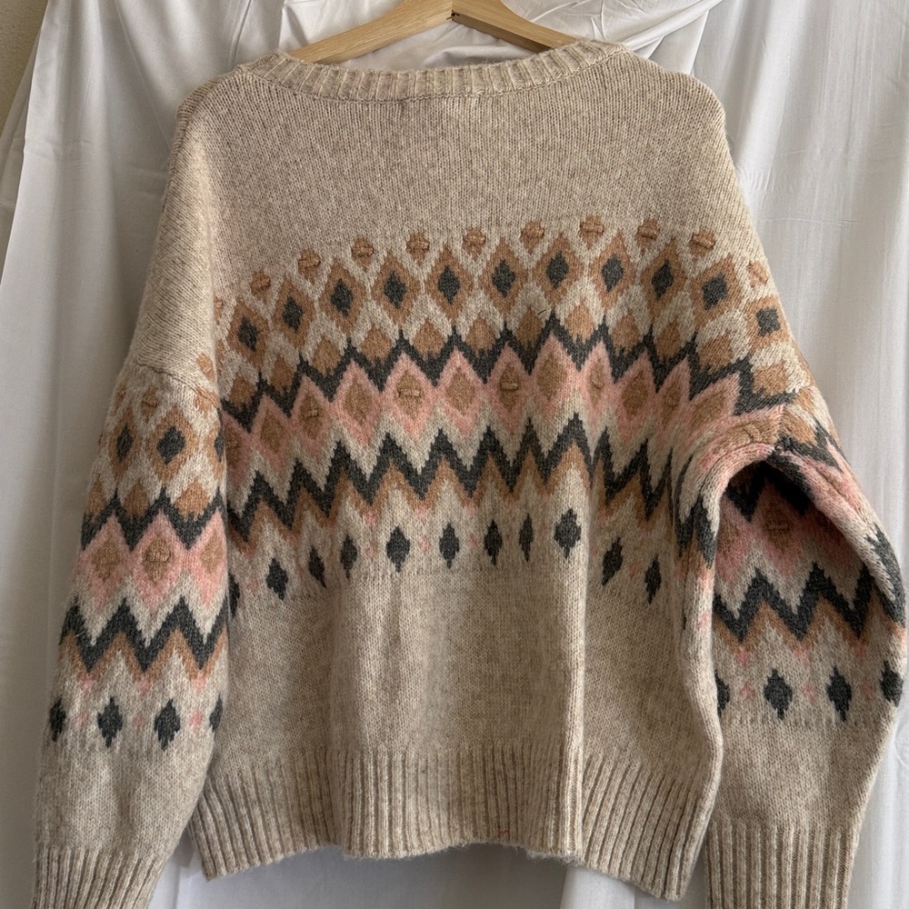 Cyrus PetiteCozy Beige Patterned Sweater size petite large